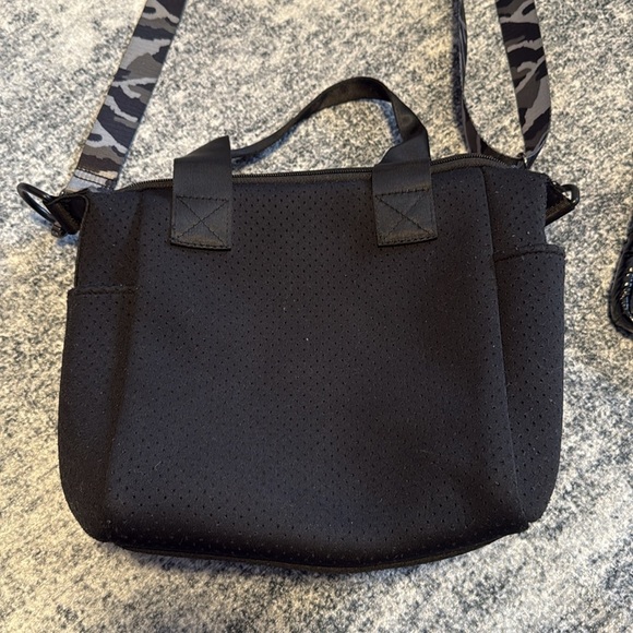 Black Mini Commuter Sling Bag with Camouflage Strap and Cell Phone Holder - Picture 4 of 11